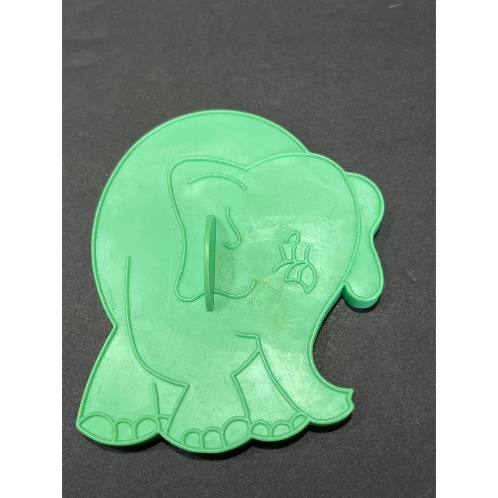 Vintage 1990 Wilton Zoo Animal Cookie Cutter Set Green Lion Elephant Hippo